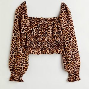 H&M Women's Ruffle-Trimmed Blouse sz Large Square Neck Off-Shoulder Leopard